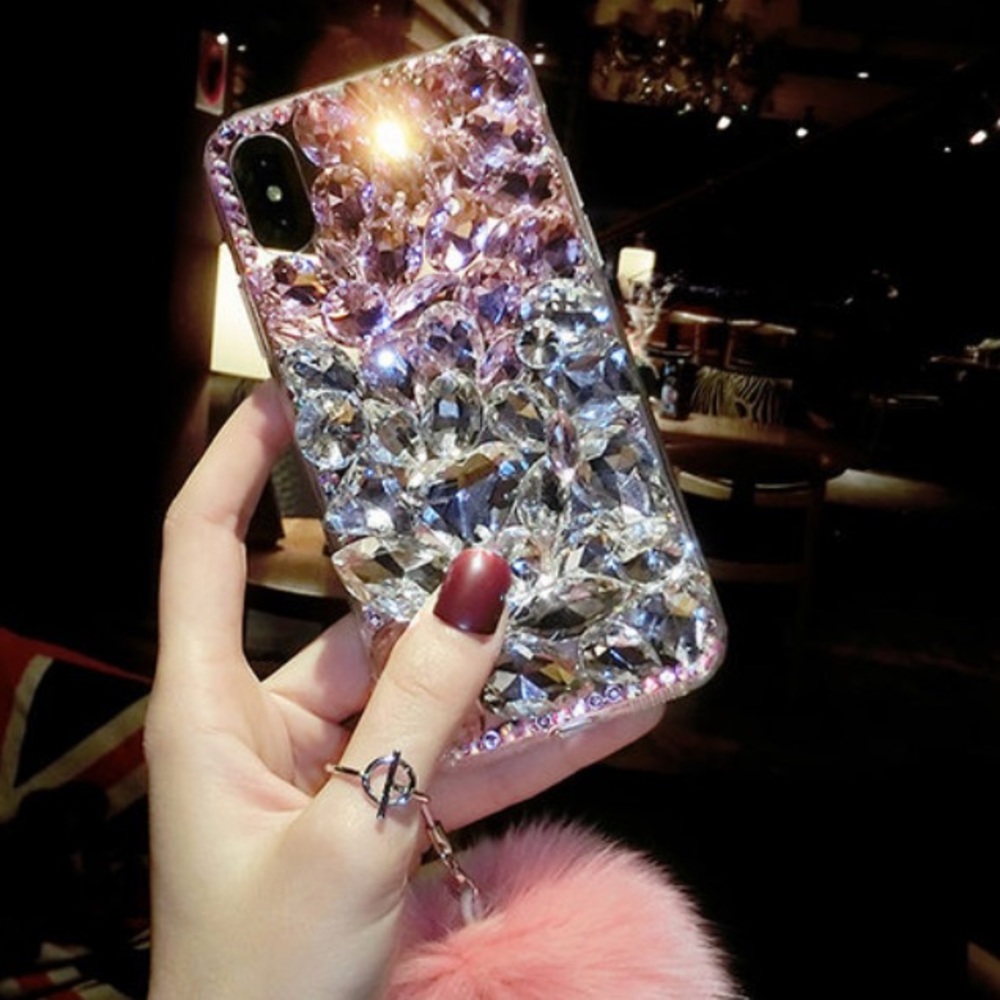 Iphone 6 case *MAKE A OFFER* and I’ll accept.